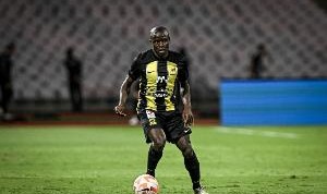 xingkong-土媒：贝西克塔斯有意坎特，索帅已与球员接触&amp;坎特愿大幅降薪