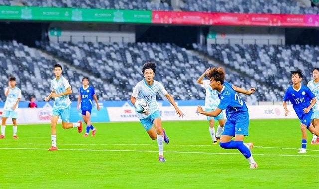 “全民参与+专业实力”！龙岗硬核足球底蕴静待正赛